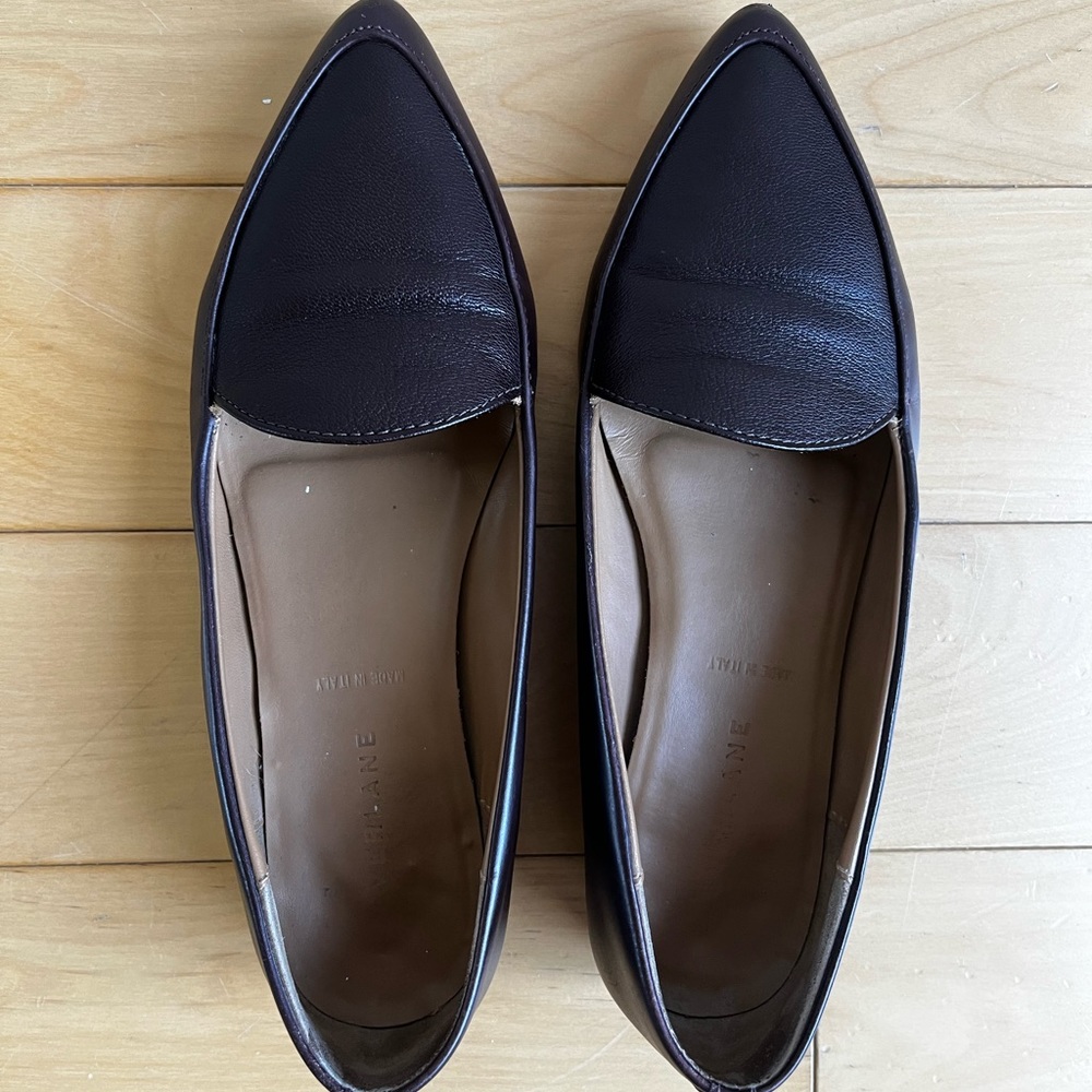 Everlane - The Modern Point